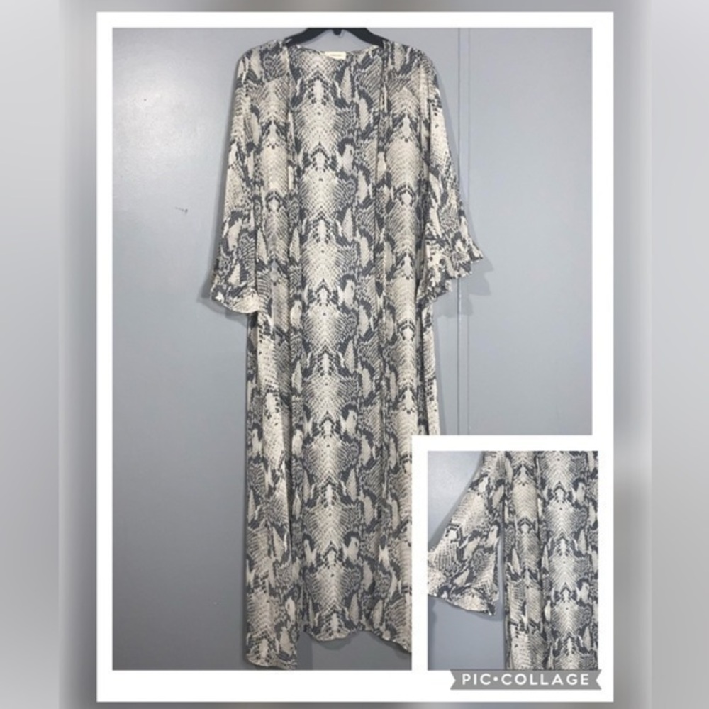 Adrienne Gray Snakeskin SemiSheer Chiffon Duster Kimono 3/4 Ruffle Sleeves Med